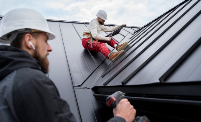 Pourquoi choisir des lames de sous-faces en aluminium ou PVC pour vos avancées de toit ?